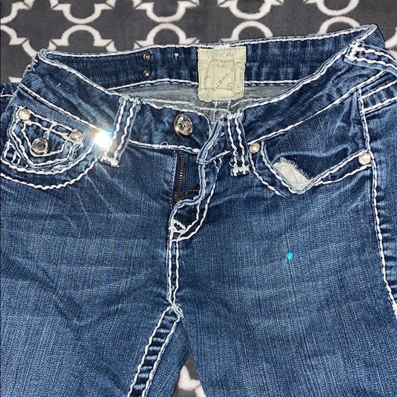 Capris - Picture 2 of 2